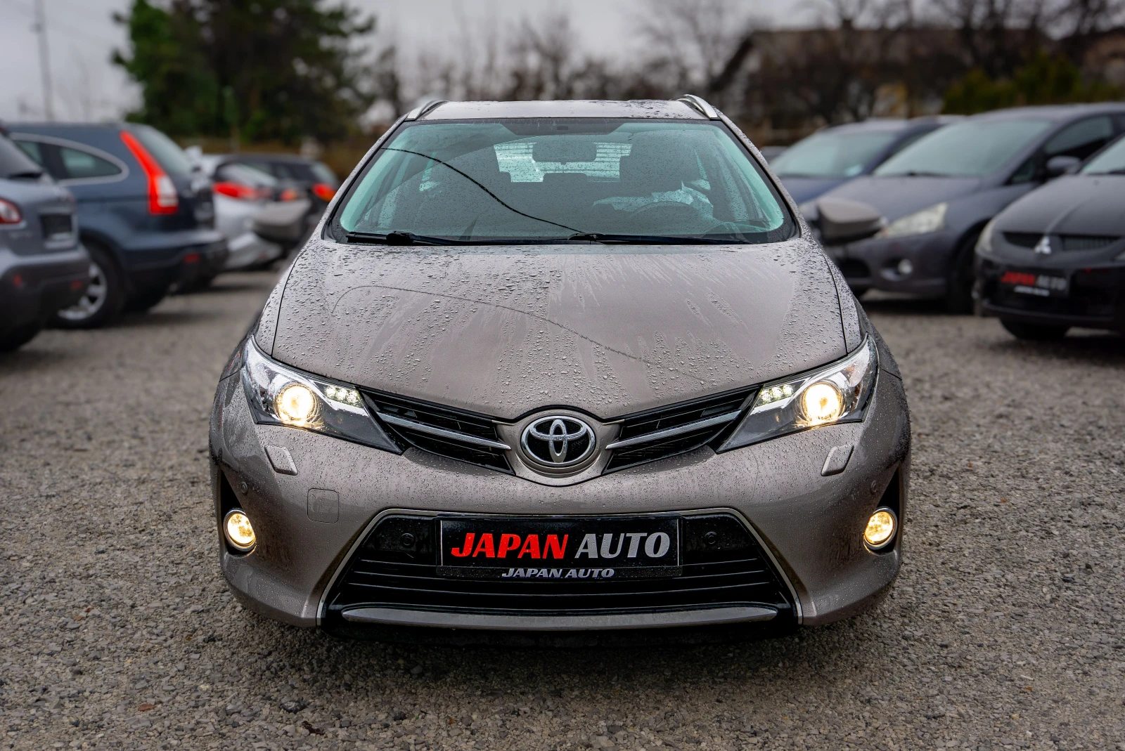 Toyota Auris 1.6 i-VVTI С ГАРАНЦИЯ! TOP!!! - изображение 2