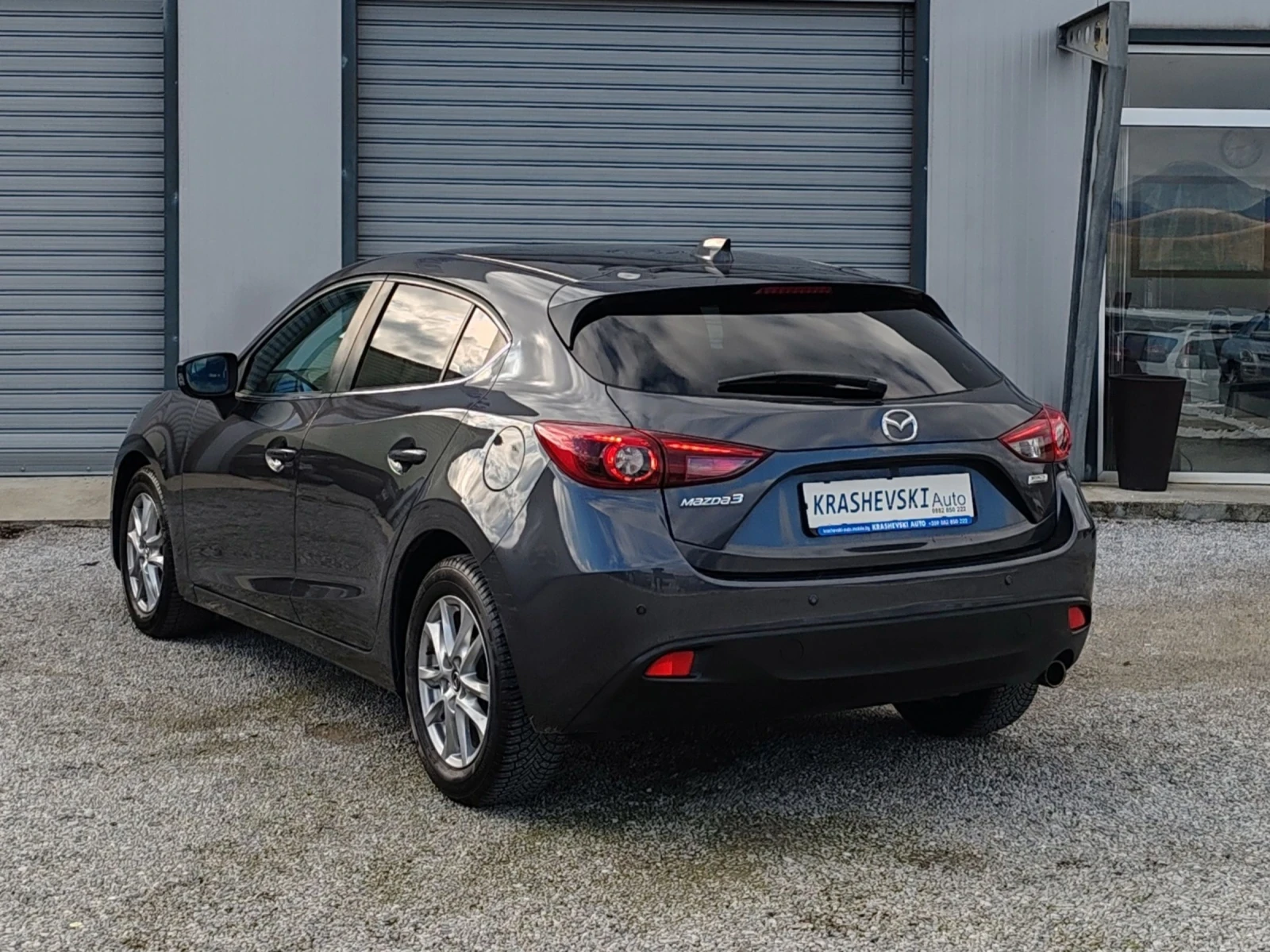 Mazda 3 1.5i SkyActive 100kc Navi - изображение 4
