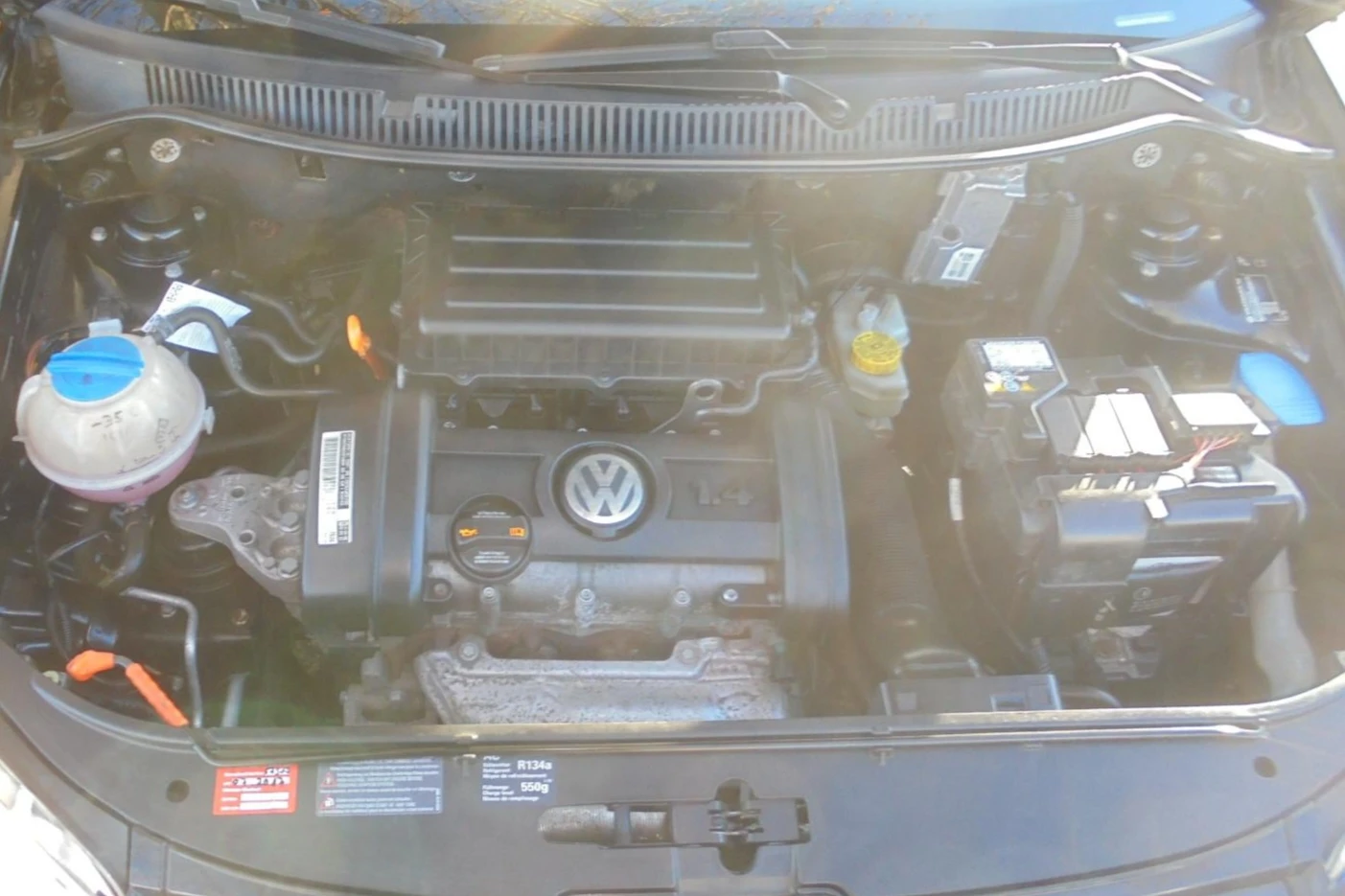 VW Polo 1.4i/Higline - изображение 10