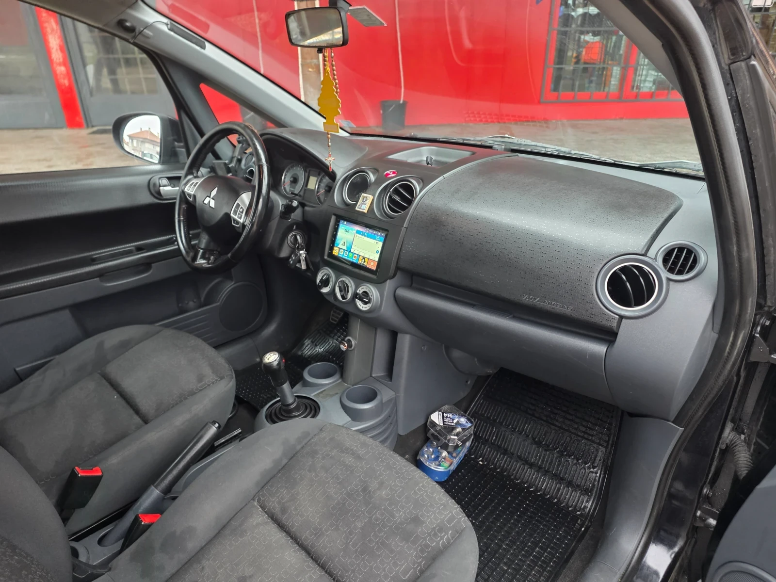 Mitsubishi Colt 1.3 i | Mobile.bg � ����������� 13