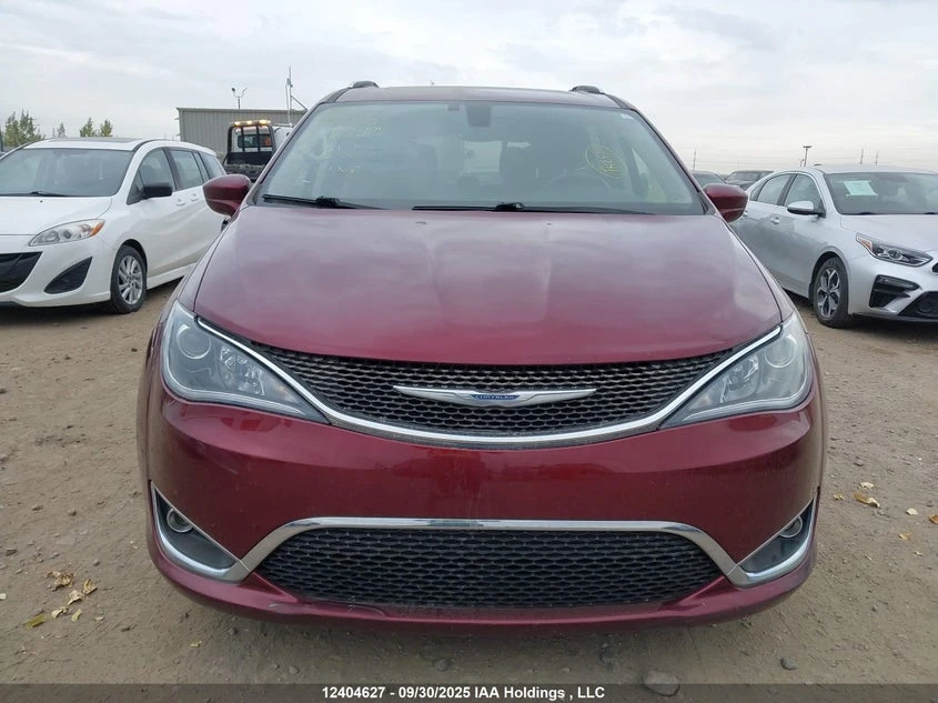 Chrysler Pacifica 3.6* Pentastar* TV* Става на газ* Цена до БГ, снимка 2 - Автомобили и джипове - 53719115
