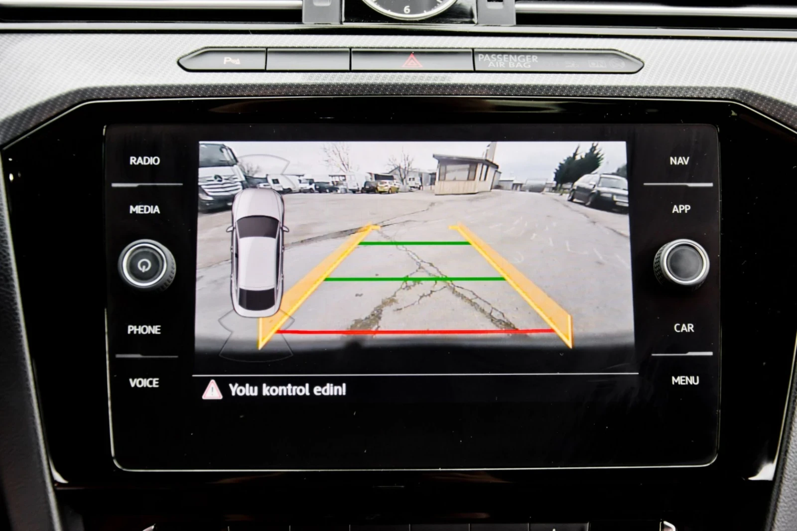 VW Arteon R line , снимка 16 - Автомобили и джипове - 53980673