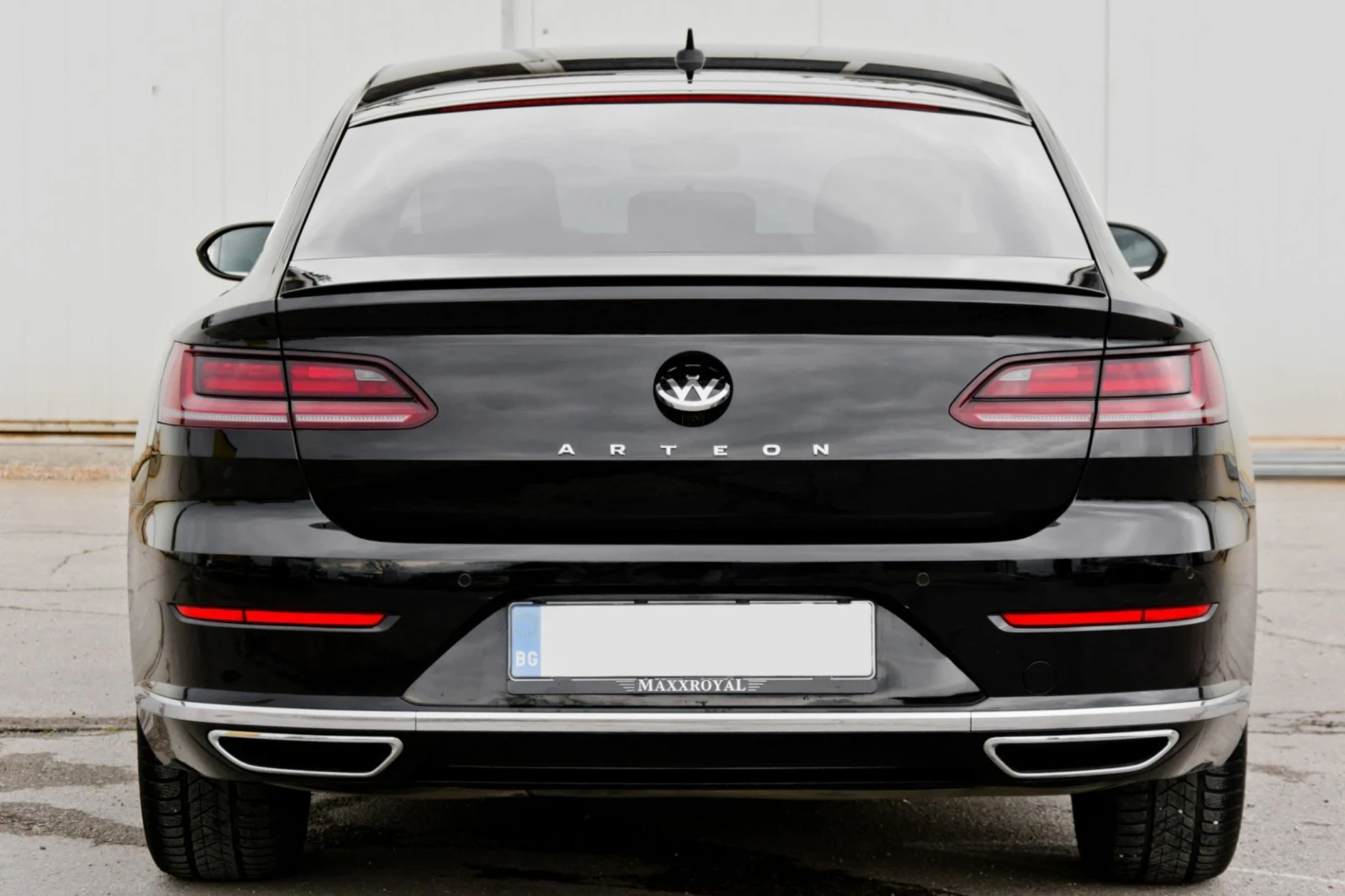 VW Arteon R line , снимка 7 - Автомобили и джипове - 53980673