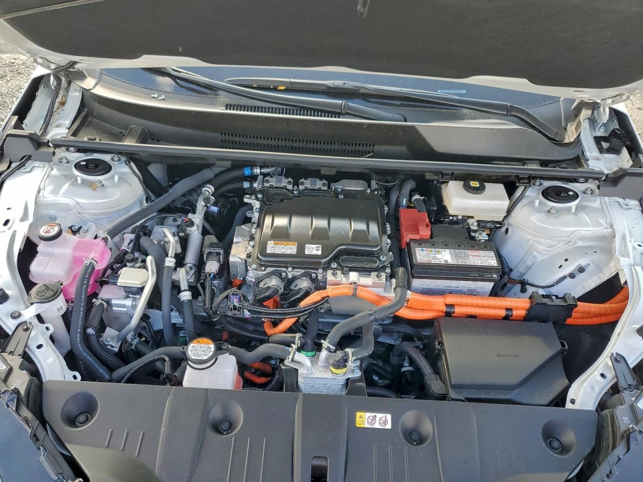 Toyota bZ4X Xle, снимка 12 - Автомобили и джипове - 54072332