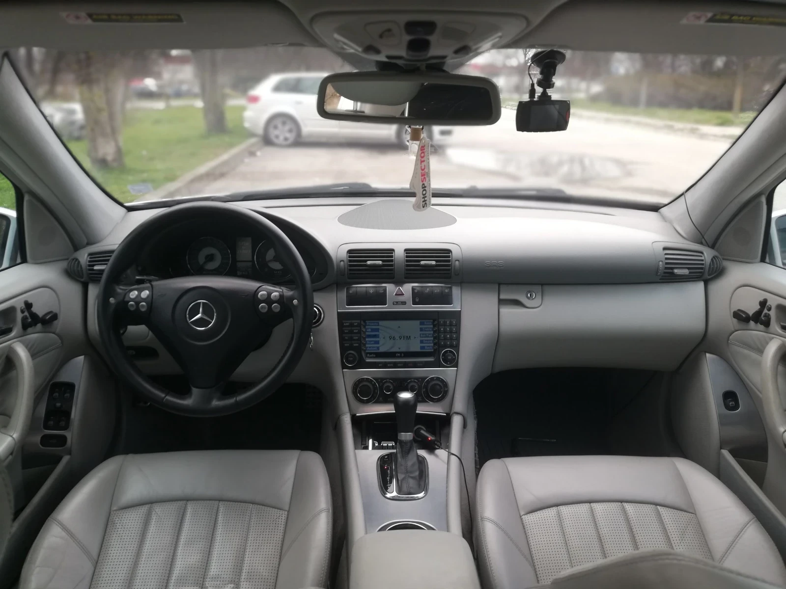 Mercedes-Benz C 55 AMG V8, снимка 10 - Автомобили и джипове - 54095169