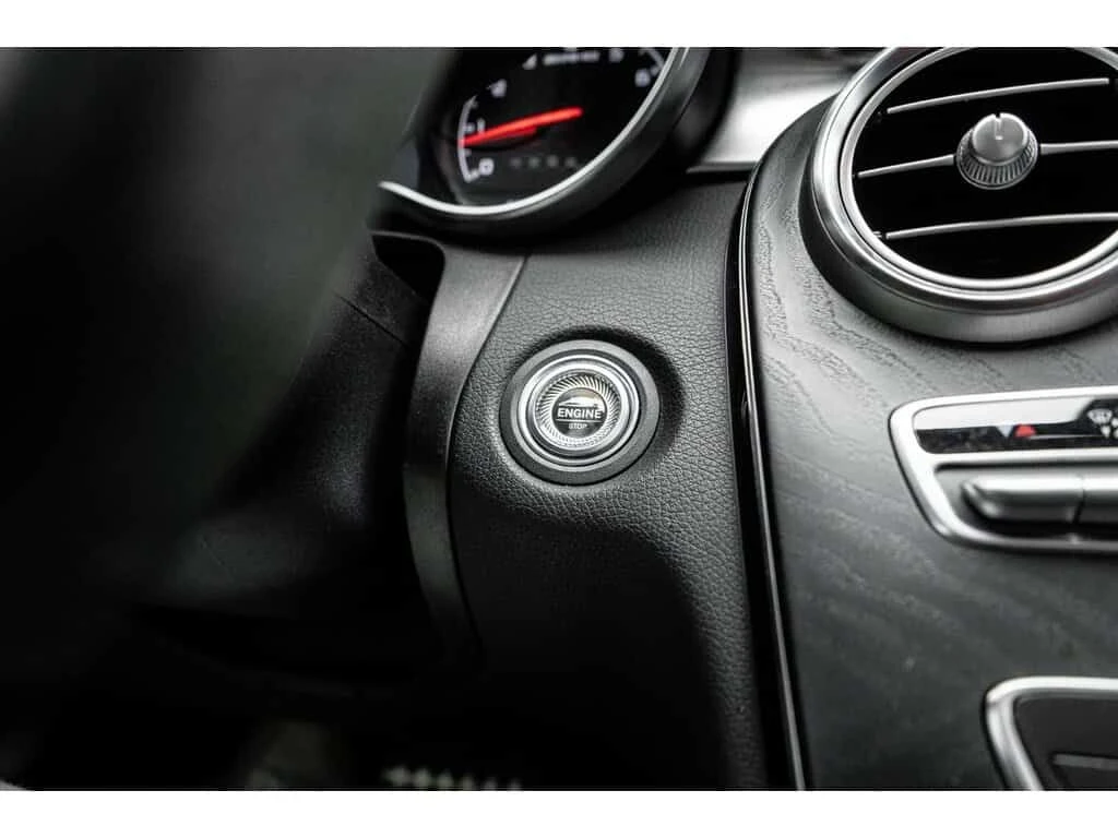 Mercedes-Benz C 43 AMG  | RED INT | ФИКСИРАНА ЦЕНА ДО БЪЛГАРИЯ | , снимка 16 - Автомобили и джипове - 54169089