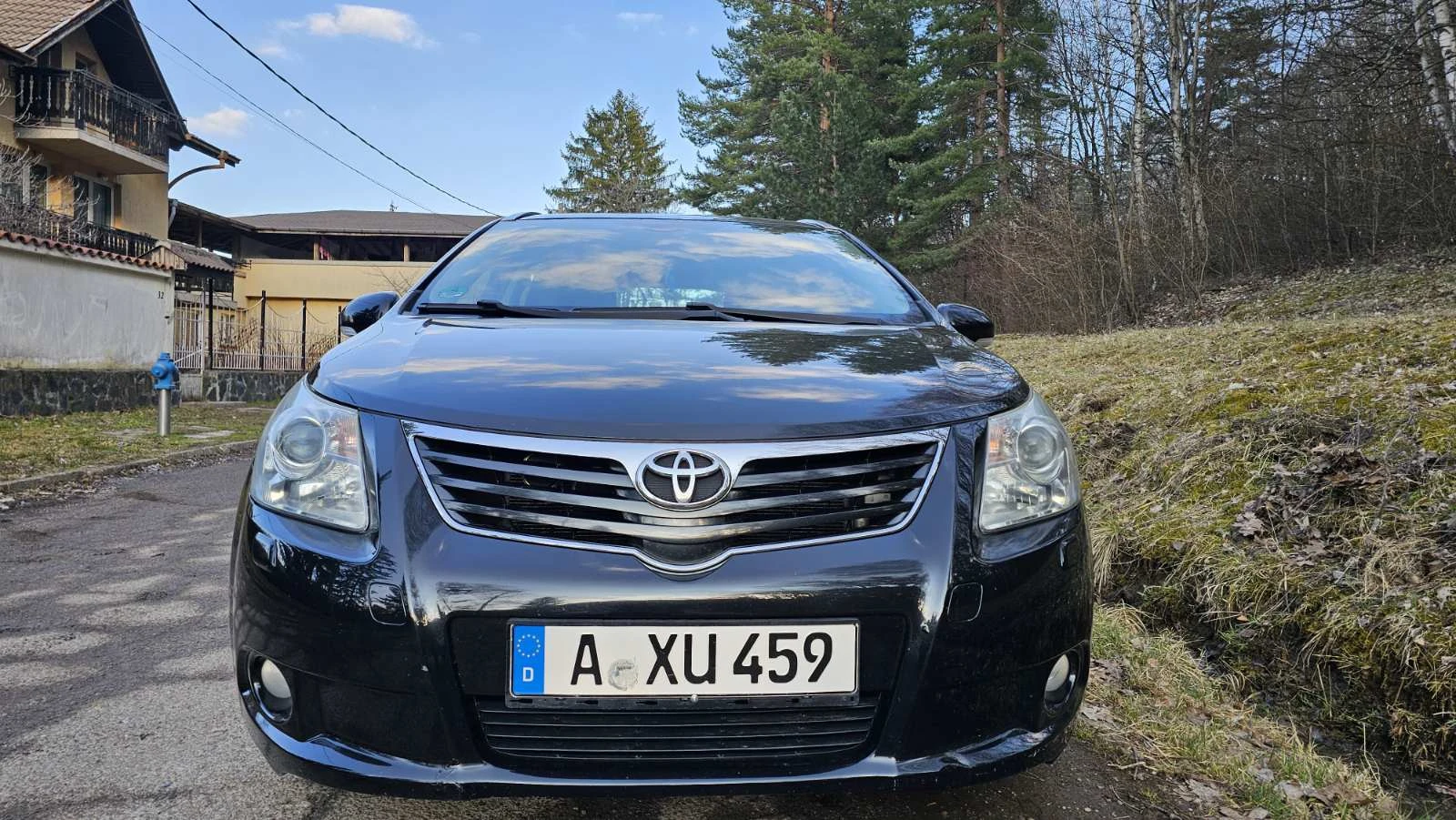 Toyota Avensis 1.8, снимка 8 - Автомобили и джипове - 54221214