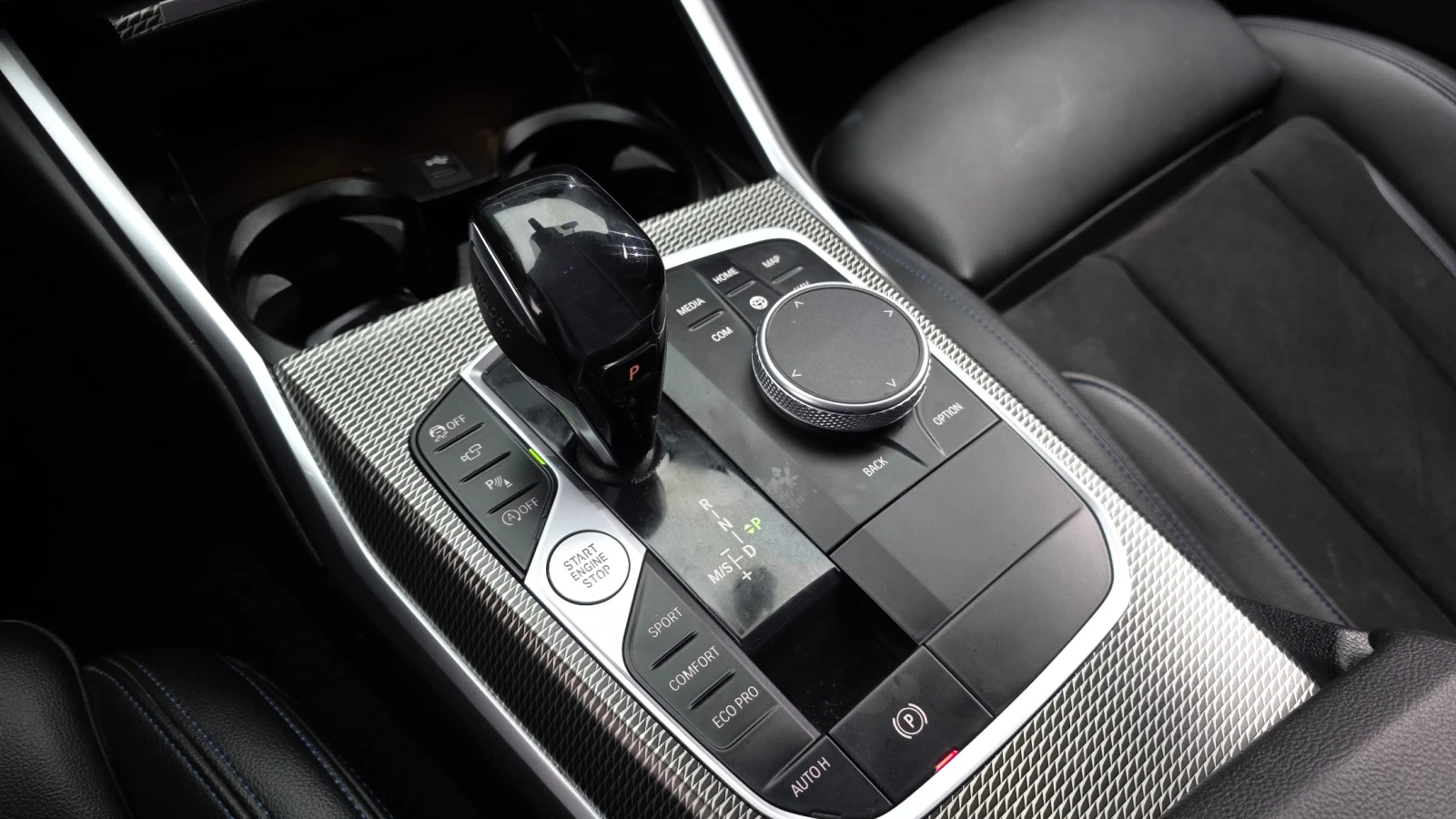 BMW 320 i M Sport | Panorama | 360 Camera | Distronic, снимка 8 - Автомобили и джипове - 54521624