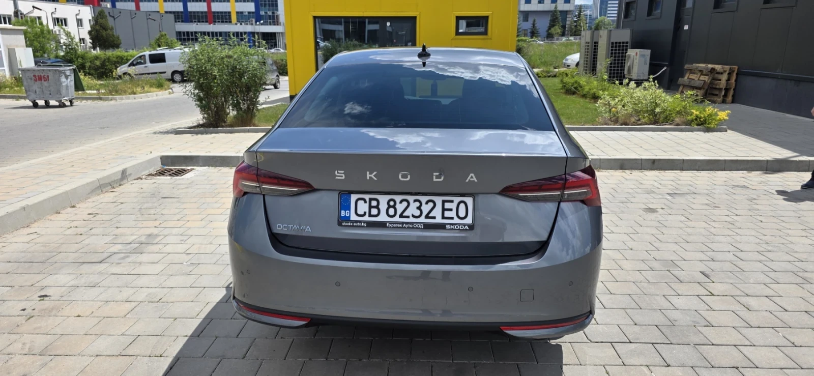 Skoda Octavia 2.0 TDI, снимка 4 - Автомобили и джипове - 54679018