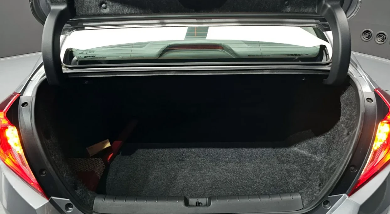 Honda Civic 2.0 Бензин, снимка 12 - Автомобили и джипове - 55141204