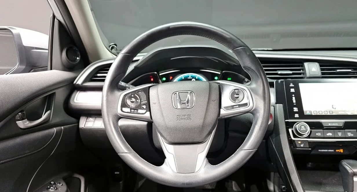 Honda Civic 2.0 Бензин, снимка 4 - Автомобили и джипове - 55141204