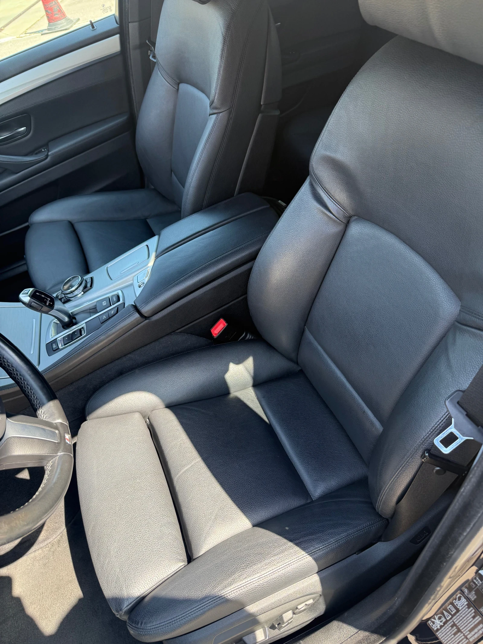 BMW 535 M-Paket/Full/Face/Като Нова!, снимка 13 - Автомобили и джипове - 55645997