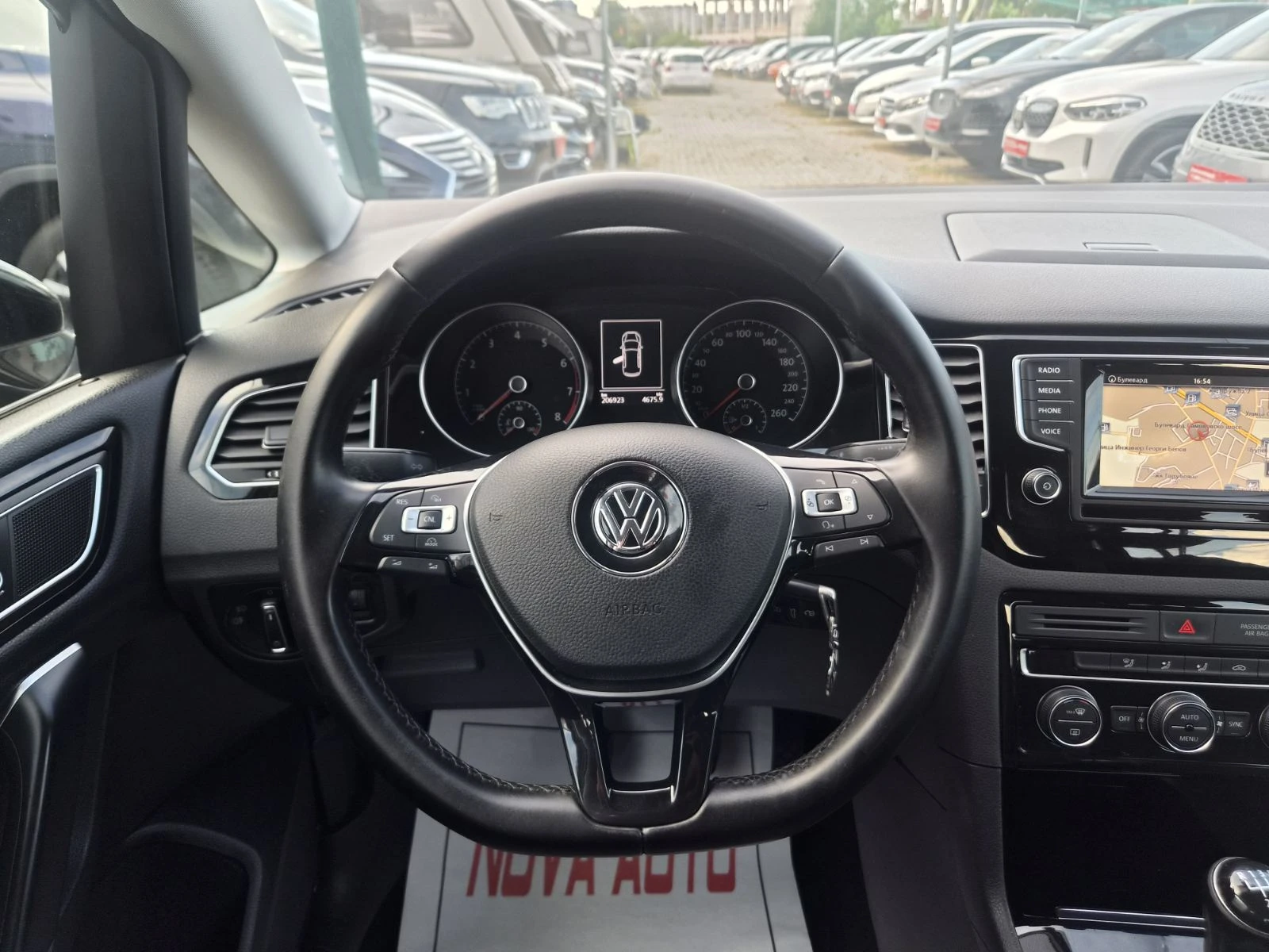 VW Sportsvan 1.4TSI-HIGH LINE-EURO6-СУПЕР СЪСТОЯНИЕ, снимка 9 - Автомобили и джипове - 55658551