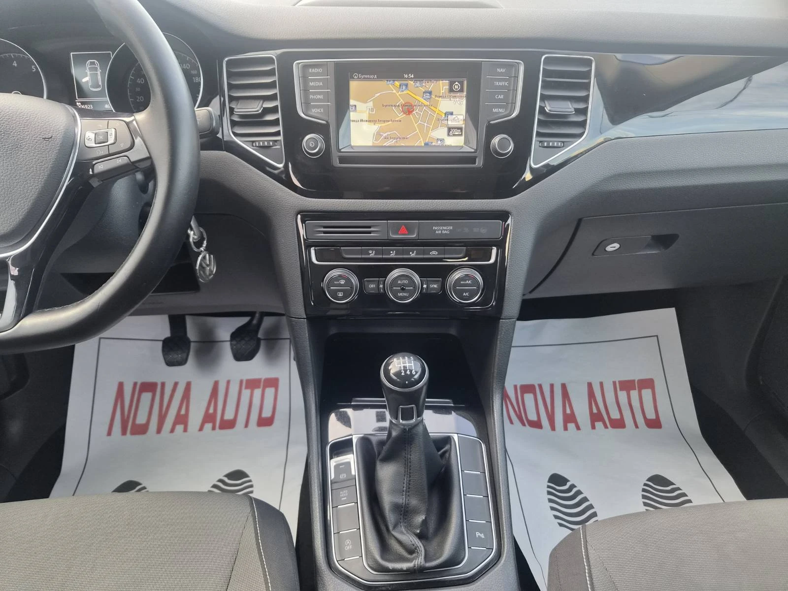 VW Sportsvan 1.4TSI-HIGH LINE-EURO6-СУПЕР СЪСТОЯНИЕ, снимка 10 - Автомобили и джипове - 55658551