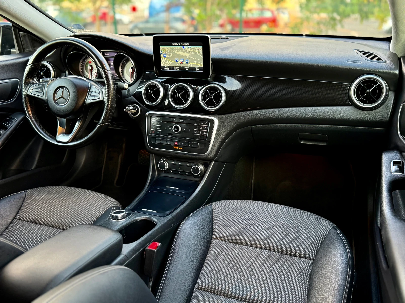 Mercedes-Benz CLA 200 Shooting Brake , снимка 10 - Автомобили и джипове - 55717556
