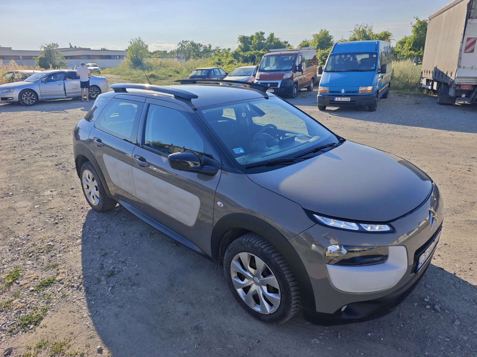 Citroen C4 Cactus Citro?n C4 Cactus 1.6 e-HDi 92 к.с.   дизел, снимка 14 - Автомобили и джипове - 55742094