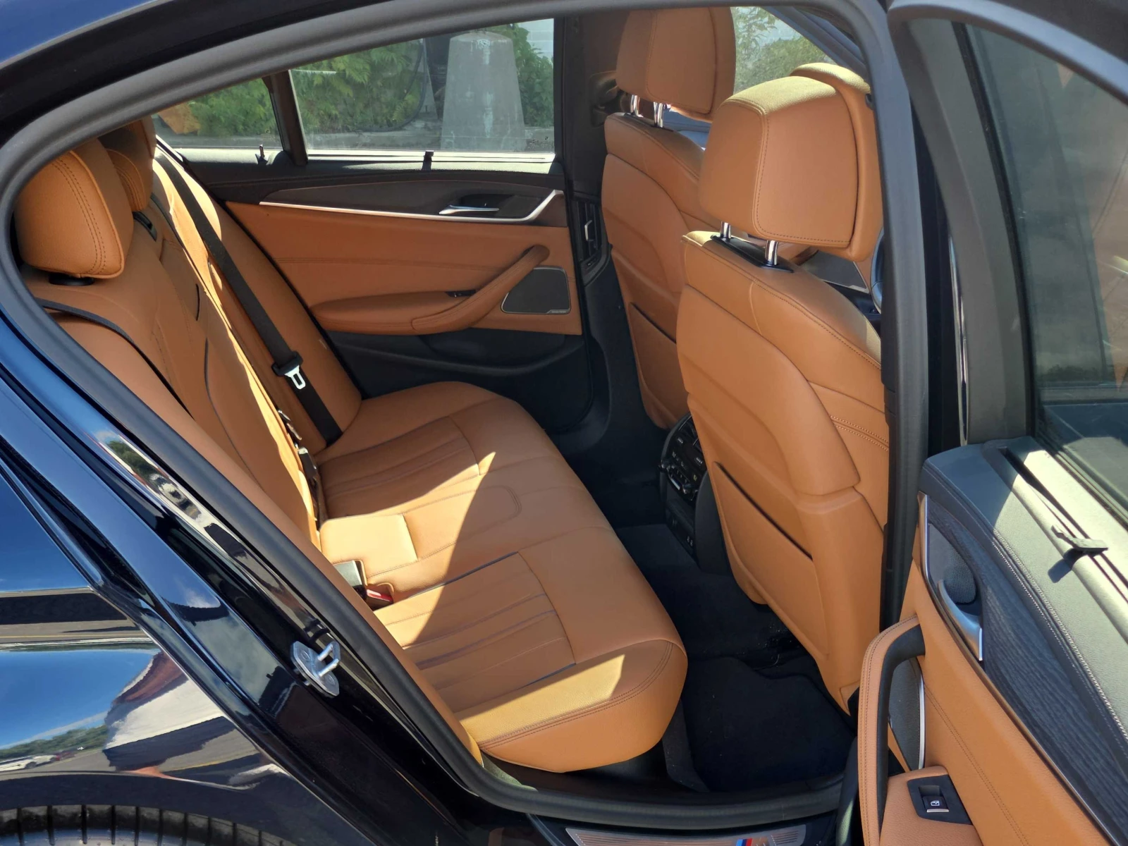 BMW 540 540i xDrive  CARFAX, снимка 10 - Автомобили и джипове - 55937883