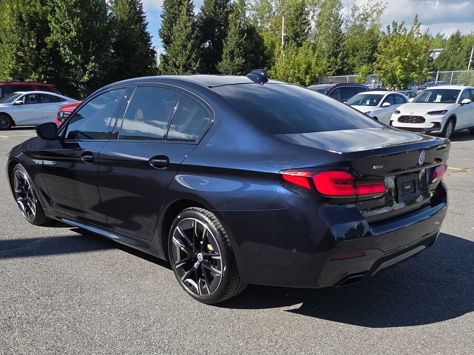 BMW 540 540i xDrive  CARFAX, снимка 13 - Автомобили и джипове - 55937883