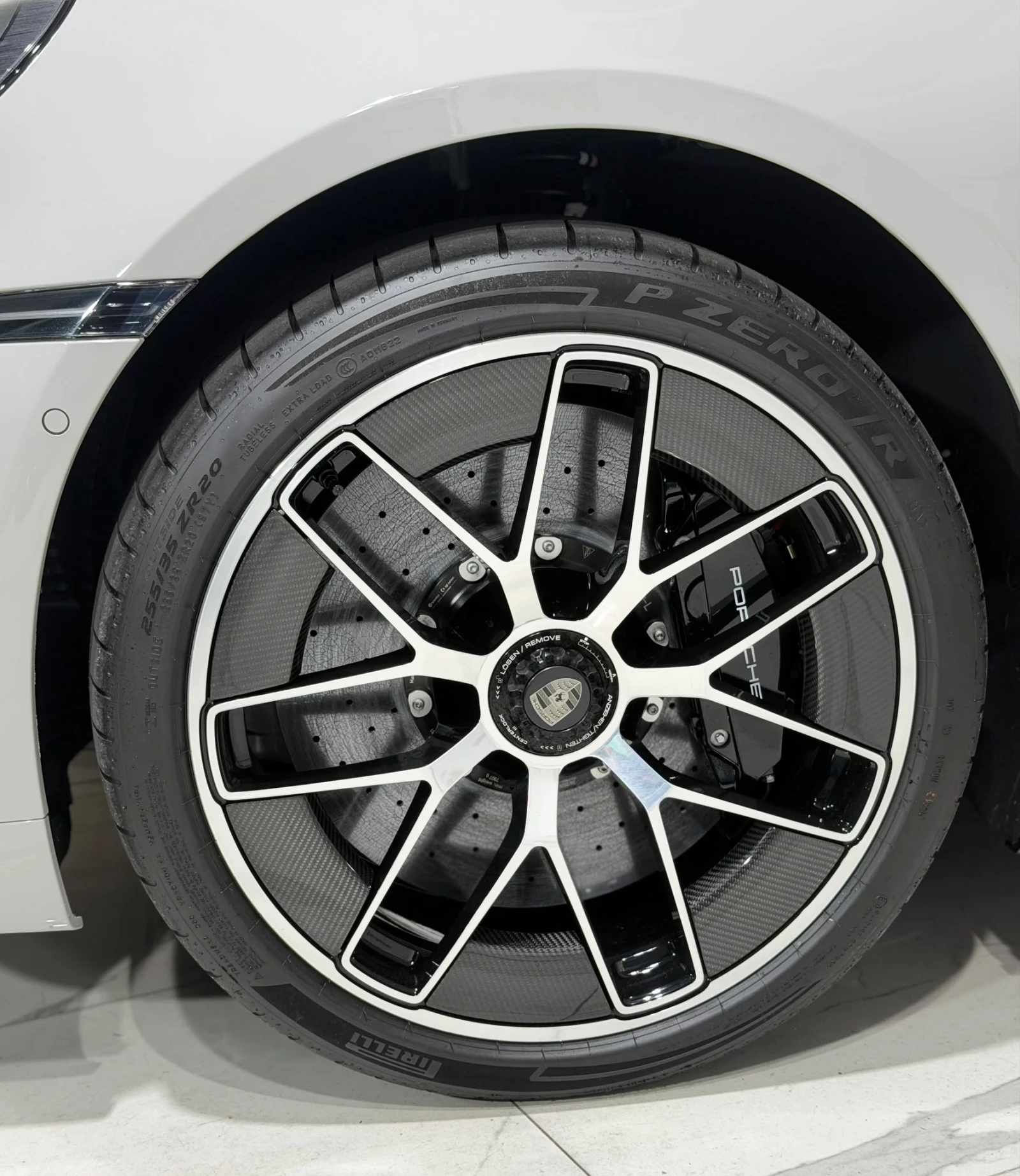 Porsche 911 Turbo S 992.2 Lift Burmester Carbon, снимка 6 - Автомобили и джипове - 56096774