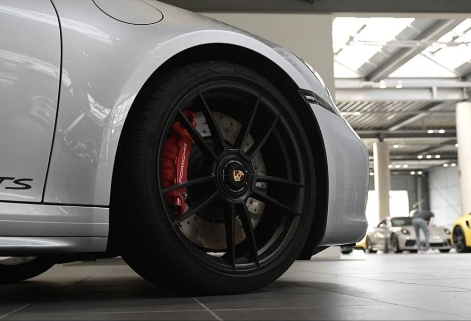 Porsche 911 GTS/Бартер, снимка 5 - Автомобили и джипове - 56136578