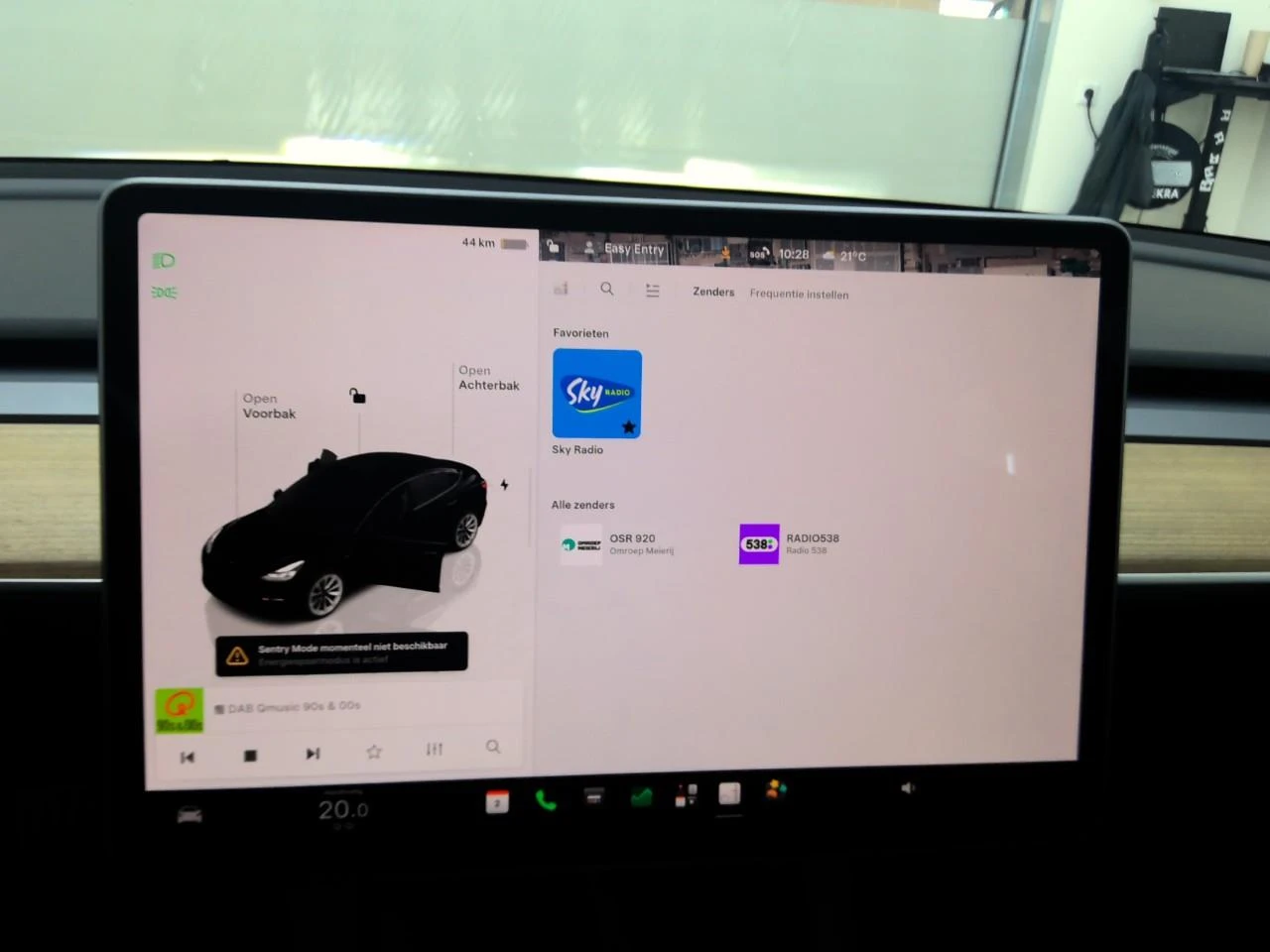 Tesla Model 3 SR LFP, снимка 13 - Автомобили и джипове - 56145963