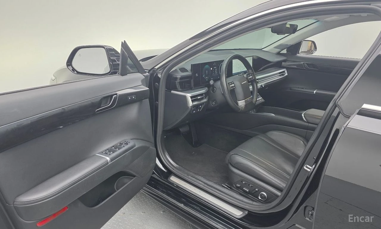 Hyundai Grandeur 3.5* МАСАЖ* ОБДУВХАНЕ* ДИСТРОНИК* 360* КРАЙНА ЦЕНА, снимка 8 - Автомобили и джипове - 56213230