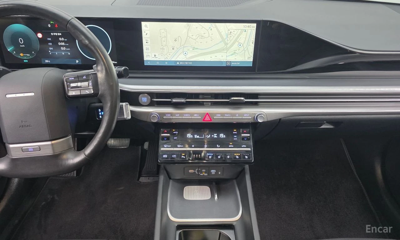 Hyundai Grandeur 3.5* МАСАЖ* ОБДУВХАНЕ* ДИСТРОНИК* 360* КРАЙНА ЦЕНА, снимка 12 - Автомобили и джипове - 56213230