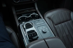 Mercedes-Benz GLE 400 4Matic* Sport-Pkg* H&K Sound* Brown Leather* Pano* - 42000 лв. / 21474.26 € - 35018118 11