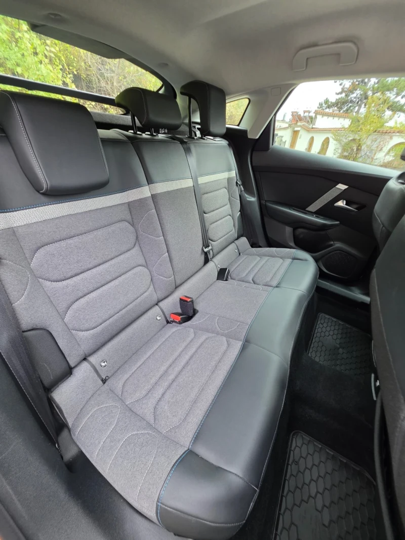 Citroen C4 NEW 1.5hdi Нави Камера 360 Led, снимка 9 - Автомобили и джипове - 52407652