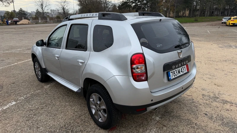 Dacia Duster 1.5DCi, НОВИЯ МОТОР, снимка 6 - Автомобили и джипове - 52457004