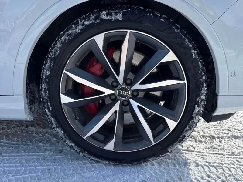 Audi SQ7 * 4.0 TFSI quattro * CARFAX * БЕЗ ПЪРВОНАЧАЛНА ВНО, снимка 7 - Автомобили и джипове - 52901263