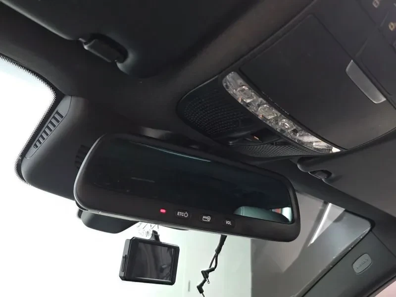 Mercedes-Benz GLC 220 4MATIC - САМО 30% АВАНС, снимка 16 - Автомобили и джипове - 56005618