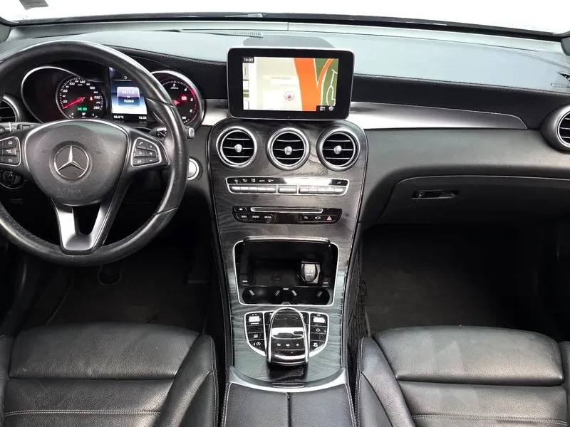 Mercedes-Benz GLC 220 4MATIC - САМО 30% АВАНС, снимка 7 - Автомобили и джипове - 56005618
