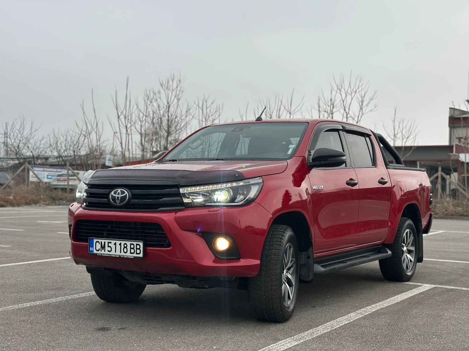 Toyota Hilux 2.8* Automatic* Бавни* ЕлЩора* Дистроник* Камера*  - изображение 2