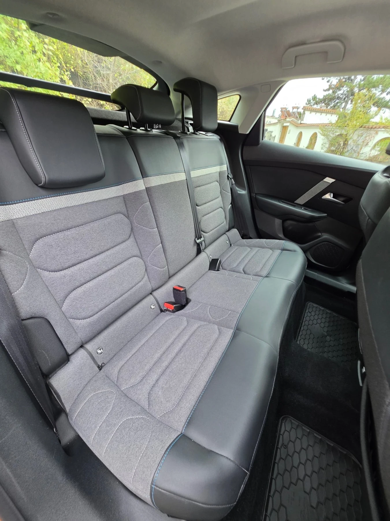 Citroen C4 NEW 1.5hdi Нави Камера 360 Led - изображение 9