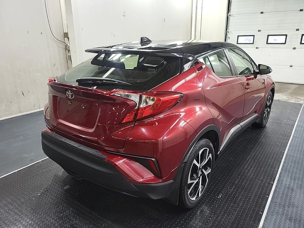 Toyota C-HR * FWD * CARFAX * БЕЗ ПЪРВОНАЧАЛНА ВНОСКА - изображение 3