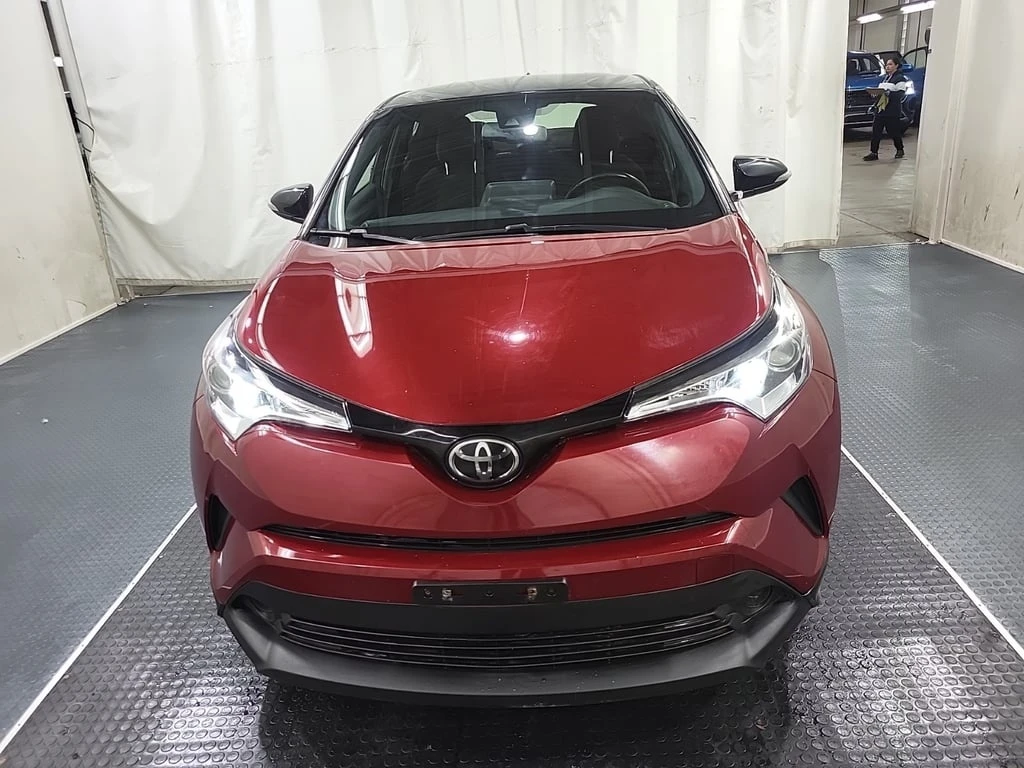 Toyota C-HR * FWD * CARFAX * БЕЗ ПЪРВОНАЧАЛНА ВНОСКА - изображение 6