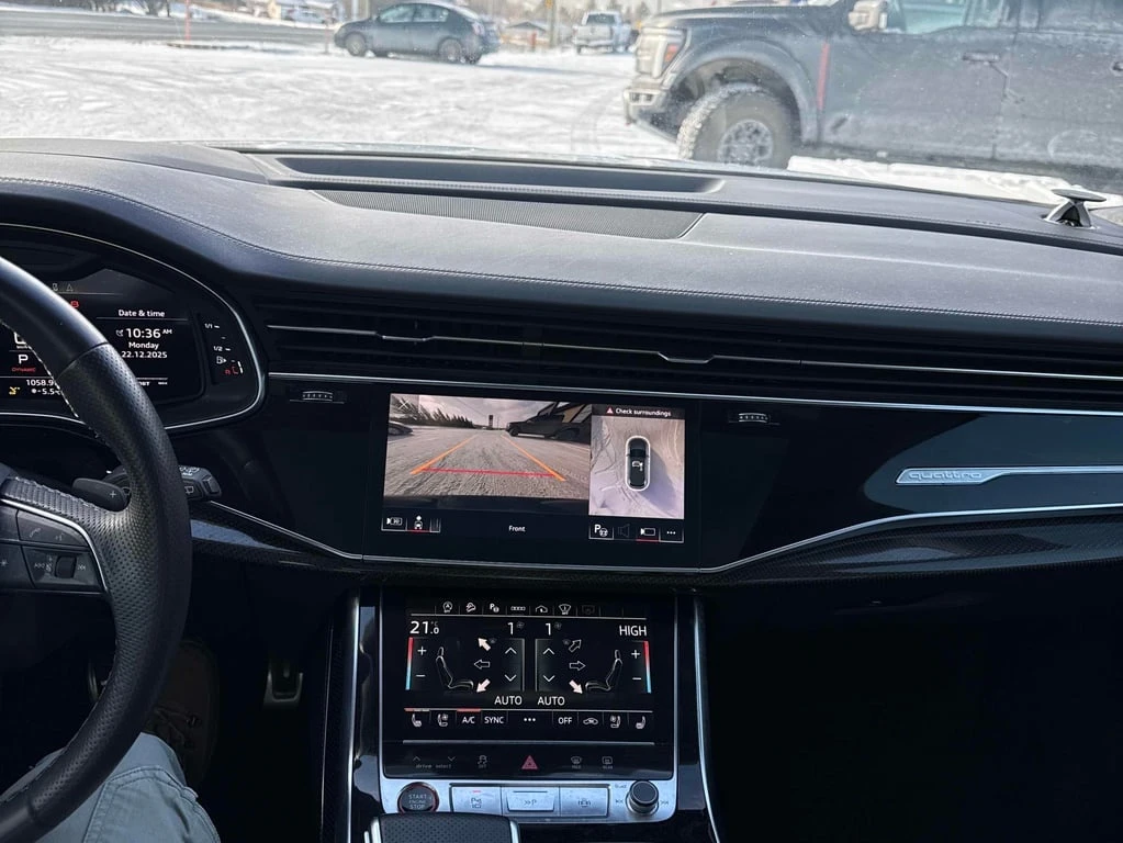 Audi SQ7 * 4.0 TFSI quattro * CARFAX * БЕЗ ПЪРВОНАЧАЛНА ВНО - изображение 9