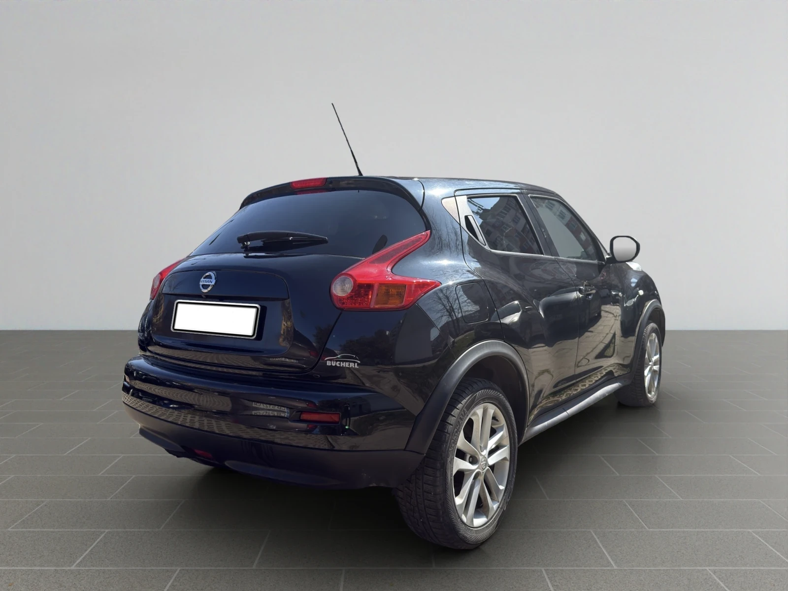 Nissan Juke 1.6 DIG-T 190 Acenta, снимка 5 - Автомобили и джипове - 53753443