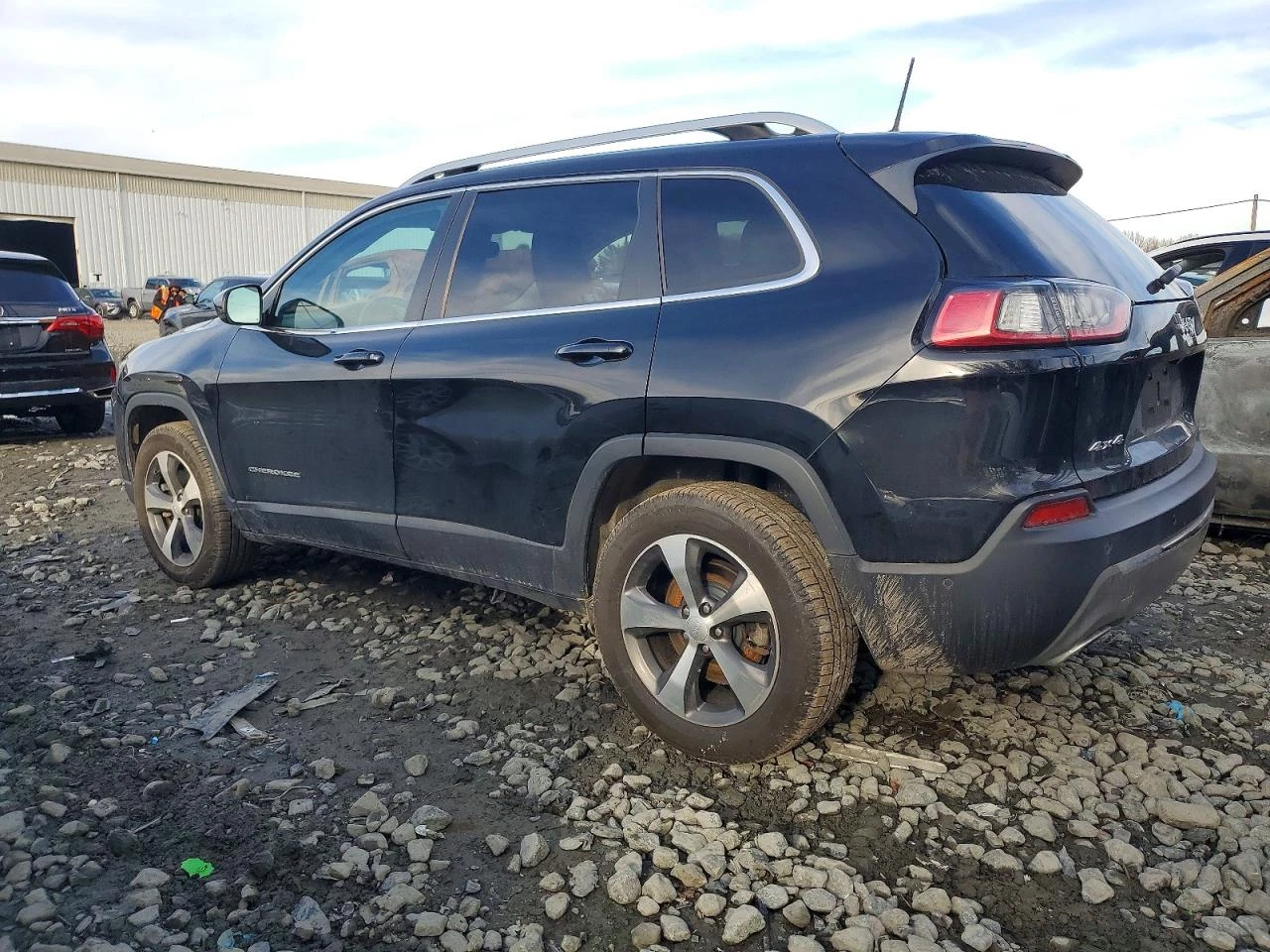 Jeep Cherokee 3.2l Limited, снимка 2 - Автомобили и джипове - 53854887
