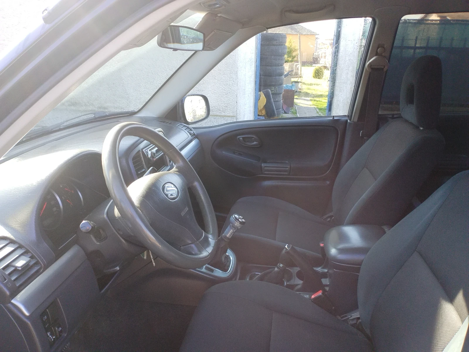 Suzuki Grand vitara, снимка 6 - Автомобили и джипове - 53878216