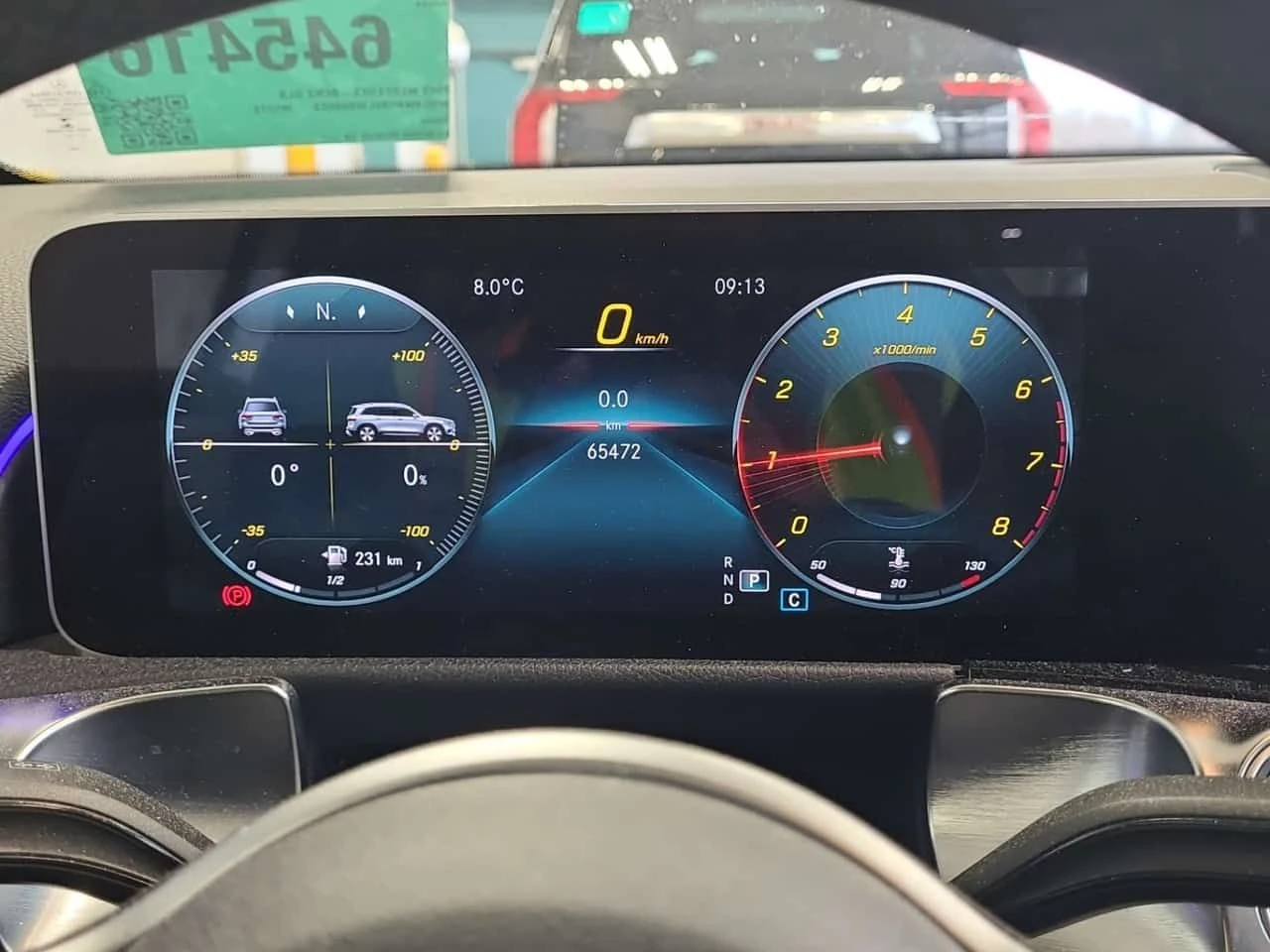 Mercedes-Benz GLB 250| 360 КАМЕРИ| АМБИЕНТ| ПАНОРАМА| 2 КЛЮЧА| , снимка 10 - Автомобили и джипове - 54163498