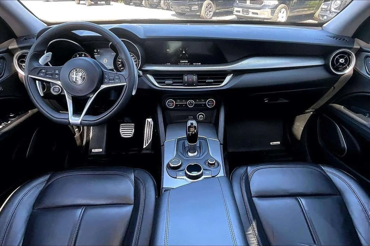 Alfa Romeo Stelvio * 2.0 Turbo Sport | �������� | �������� | CARFAX | | Mobile.bg � ����������� 15