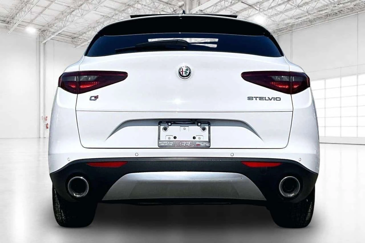Alfa Romeo Stelvio * 2.0 Turbo Sport | �������� | �������� | CARFAX | | Mobile.bg � ����������� 4