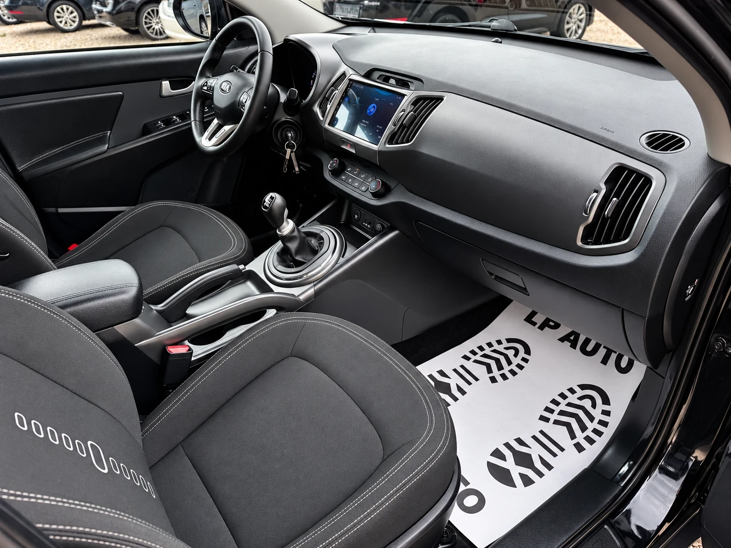 Kia Sportage * 1.7* CRDI* NAVI* ��������* �������*  | Mobile.bg � ����������� 10