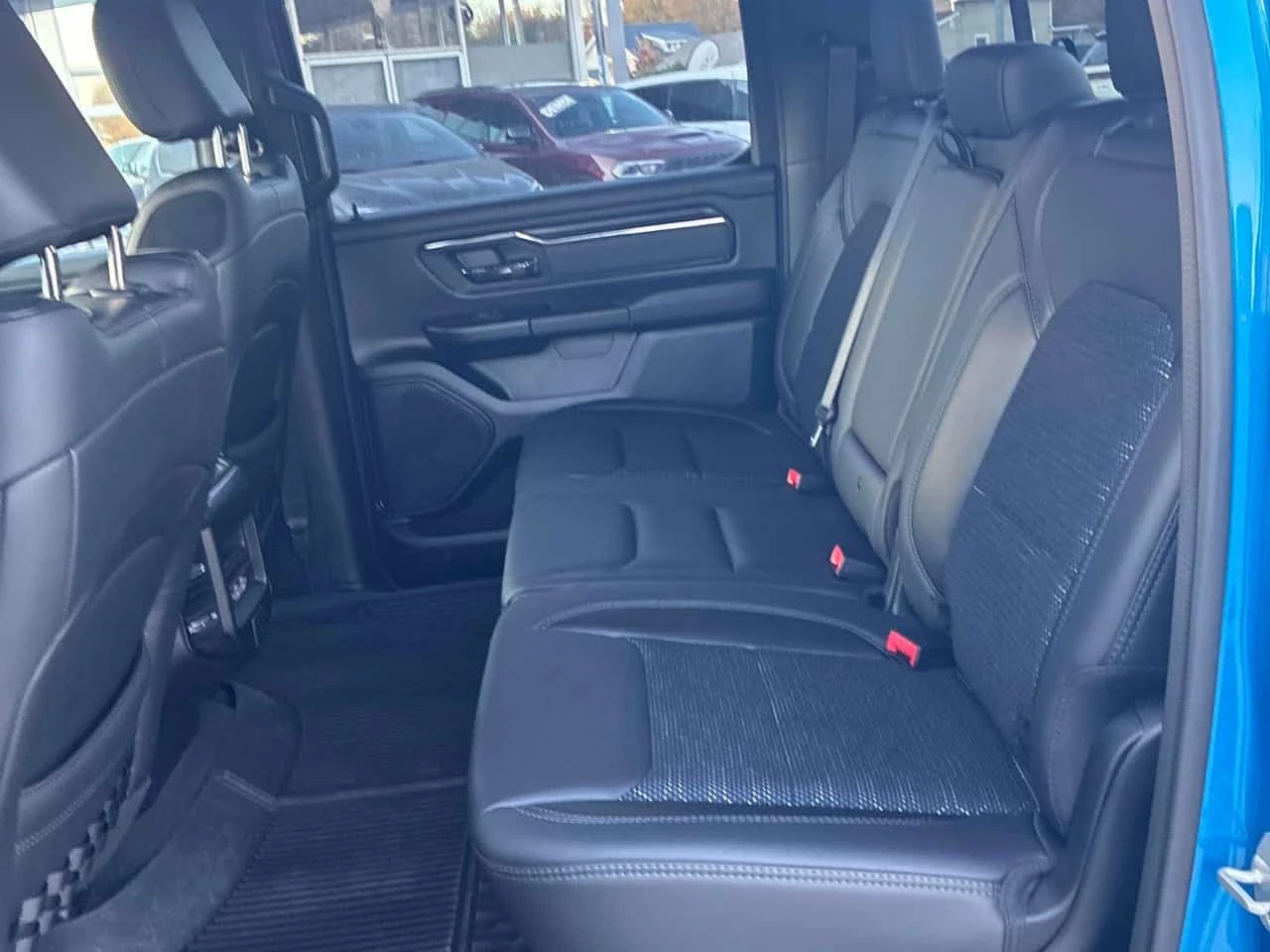 Dodge RAM 1500 * Big Horn * CARFAX * ����� �� ����������� | Mobile.bg � ����������� 14