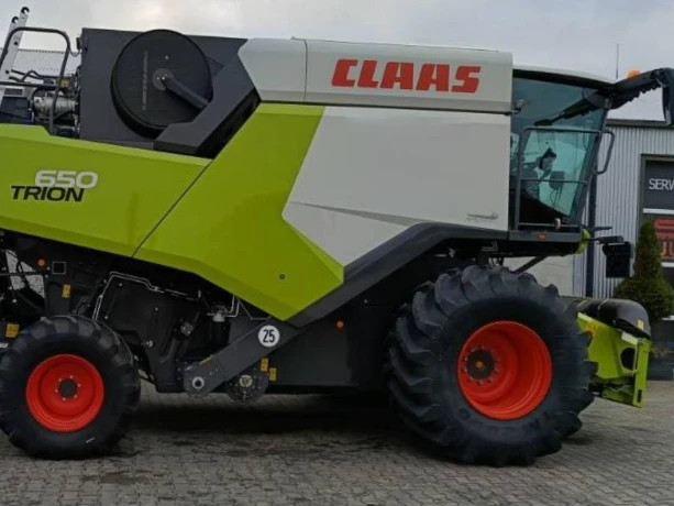 Комбайн Claas TRION 650 - изображение 4
