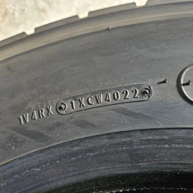 Гуми, снимка 9