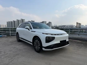 Xpeng G9 2023* PRO* 360* DIS* �����* �����* PANO* ������ �� | Mobile.bg � ����� ������ 3