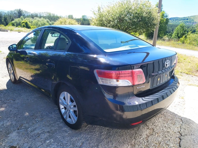 Toyota Avensis 2.2 D-CAT, снимка 5 - Автомобили и джипове - 37353525